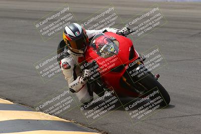 media/Apr-09-2022-SoCal Trackdays (Sat) [[c9e19a26ab]]/Bowl (11am)/